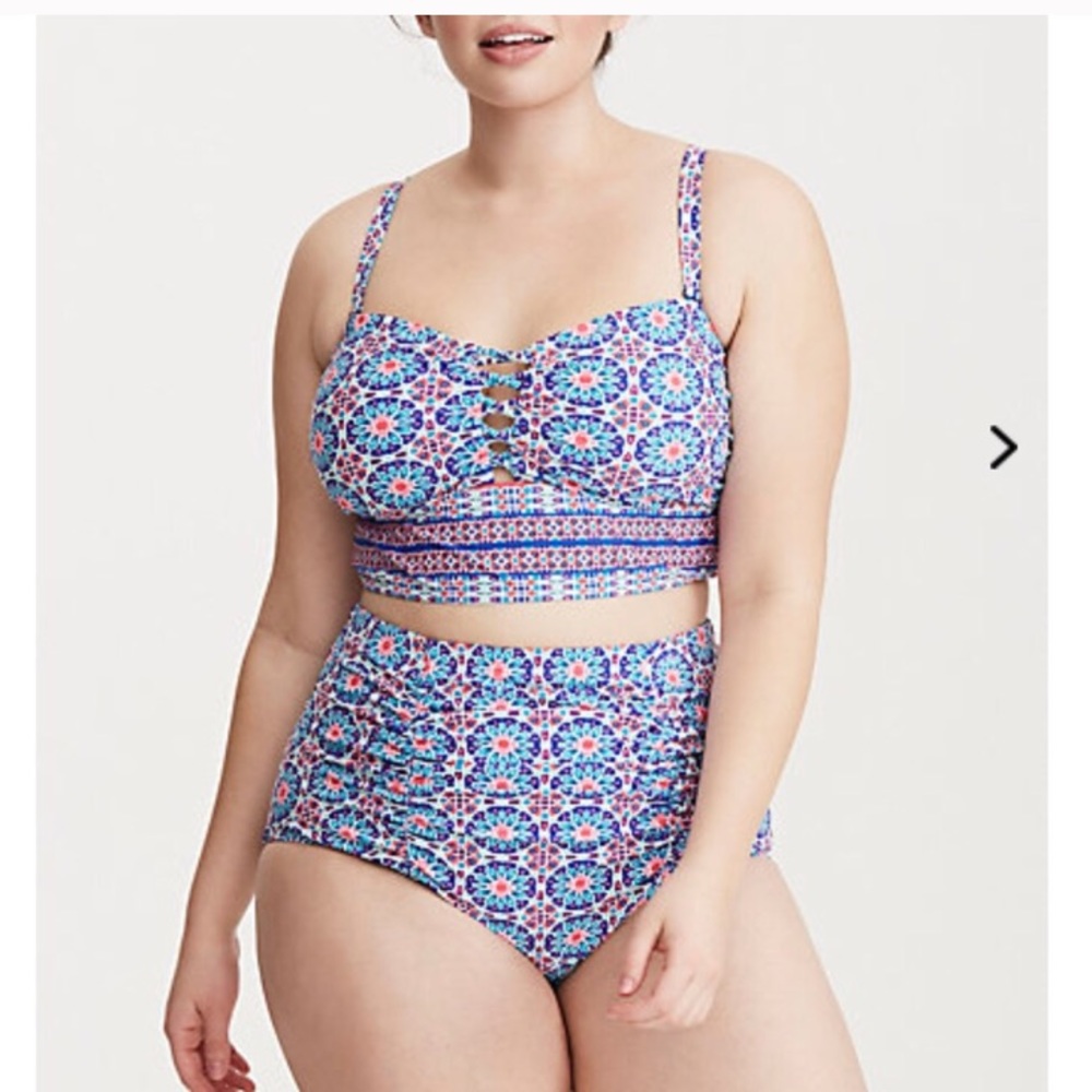 Torrid Lattice Moroccan Plus Swim Top Size 0
